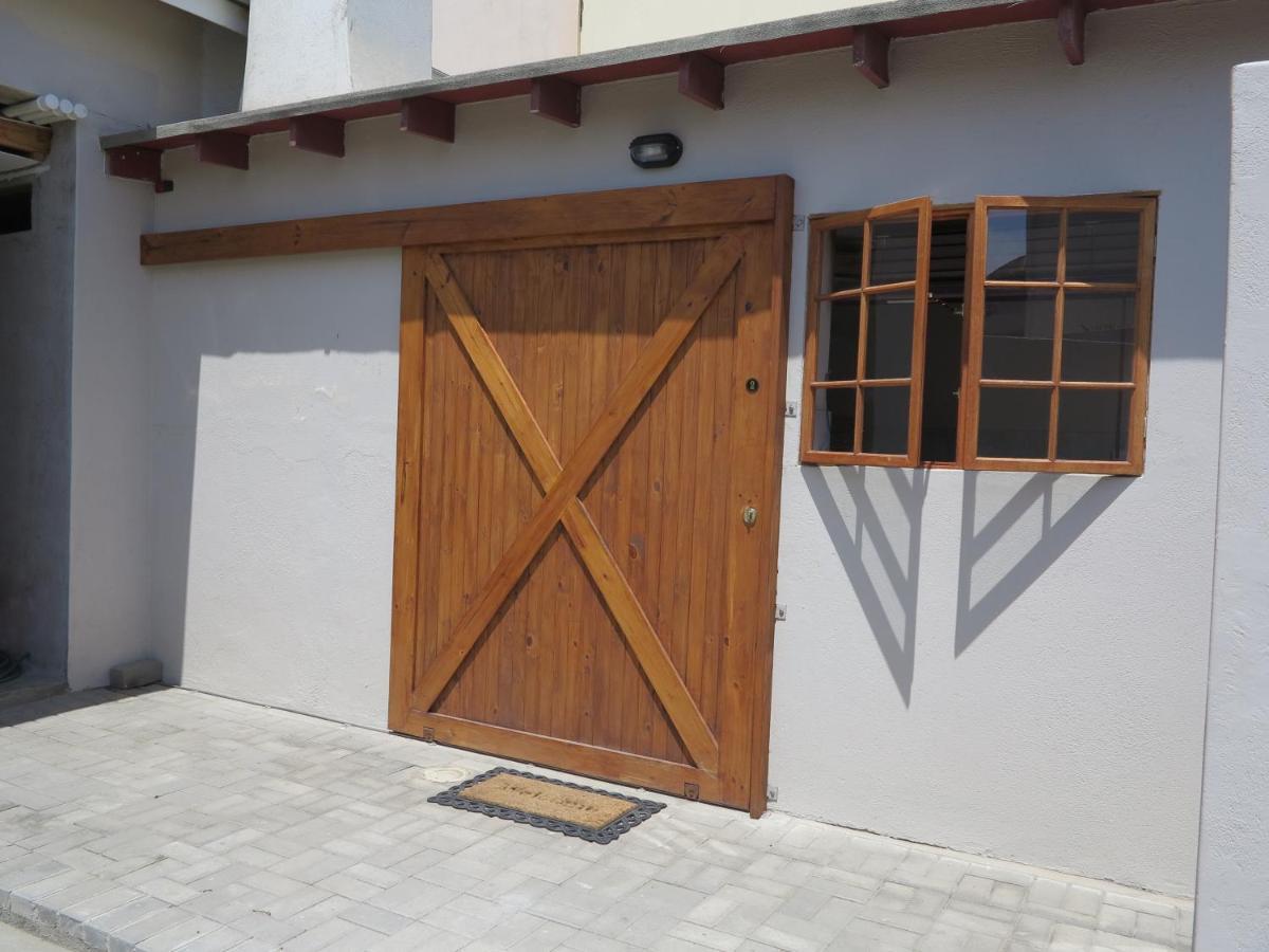 Eazy Sleep Accommodation Swakopmund Ngoại thất bức ảnh